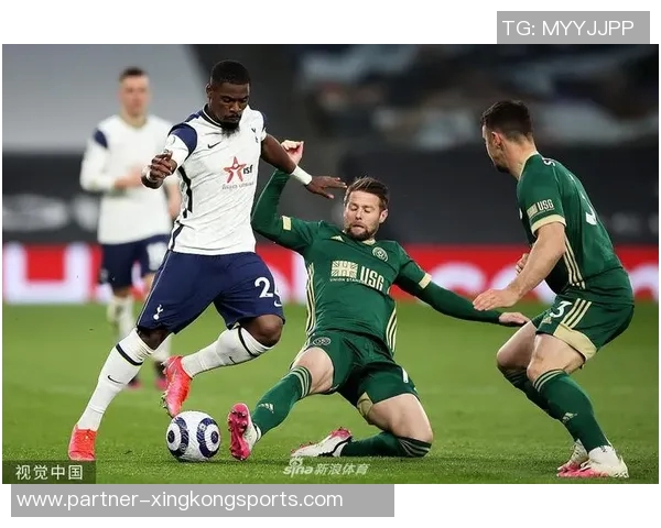 贝尔谢与马瑟的精彩对决揭示了足球战术的魅力与团队协作的重要性 贝尔谢与马瑟的精彩对决揭示了足球战术的魅力与团队协作的重要性